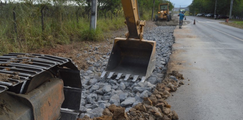 Porto Real realiza nova etapa das obras da ciclofaixa da Av. Renato Monteiro